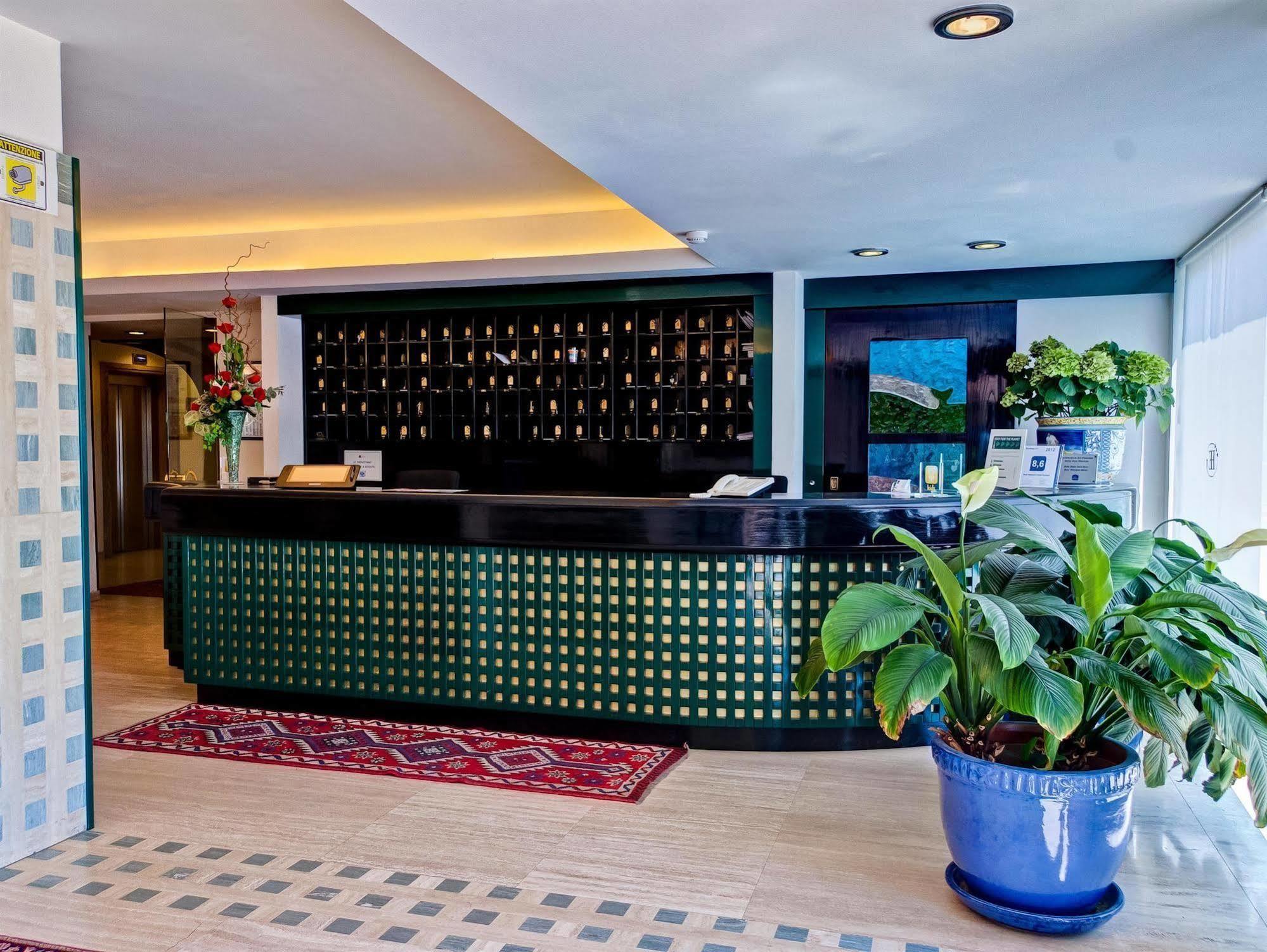 Hotel Europa Beach Village Giulianova Exterior foto
